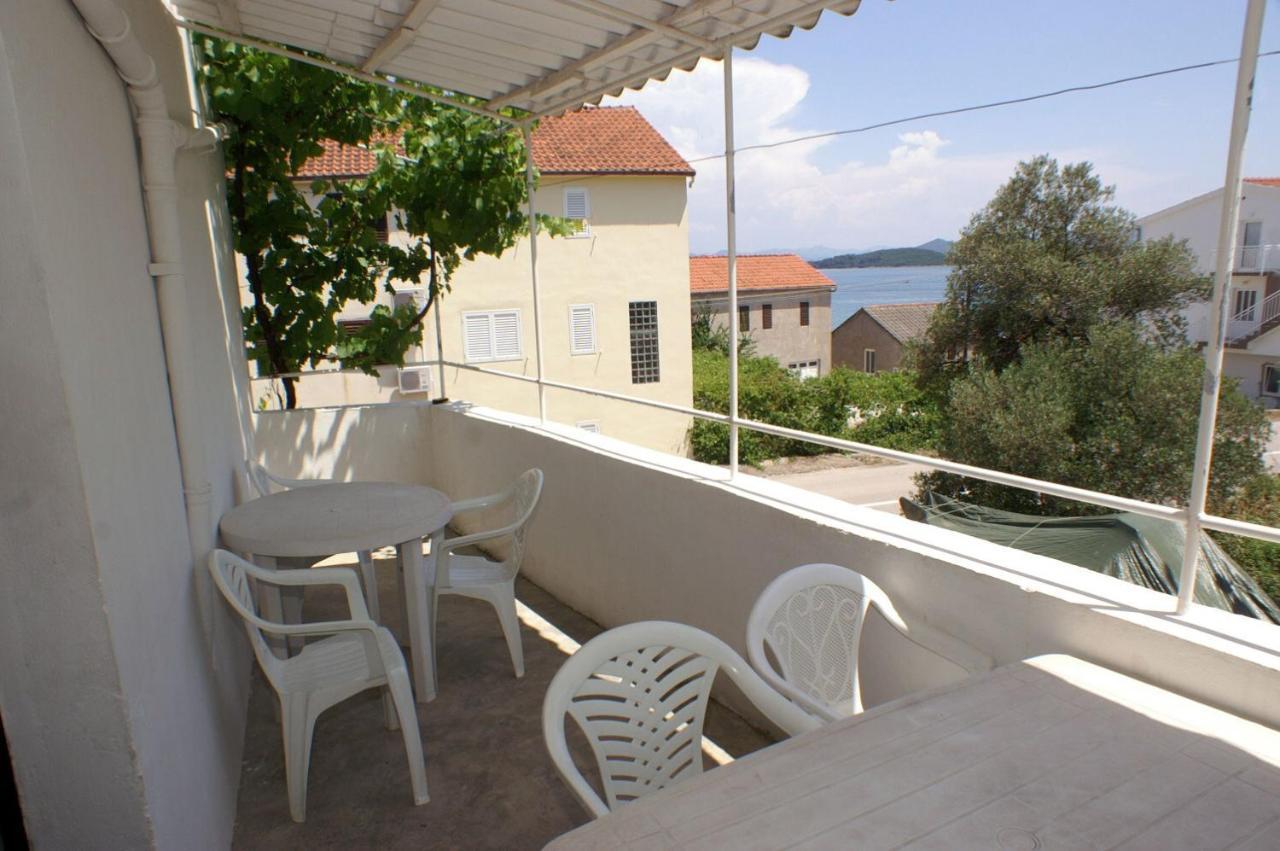 Apartments By The Sea Drace, Peljesac - 4561 Exterior foto